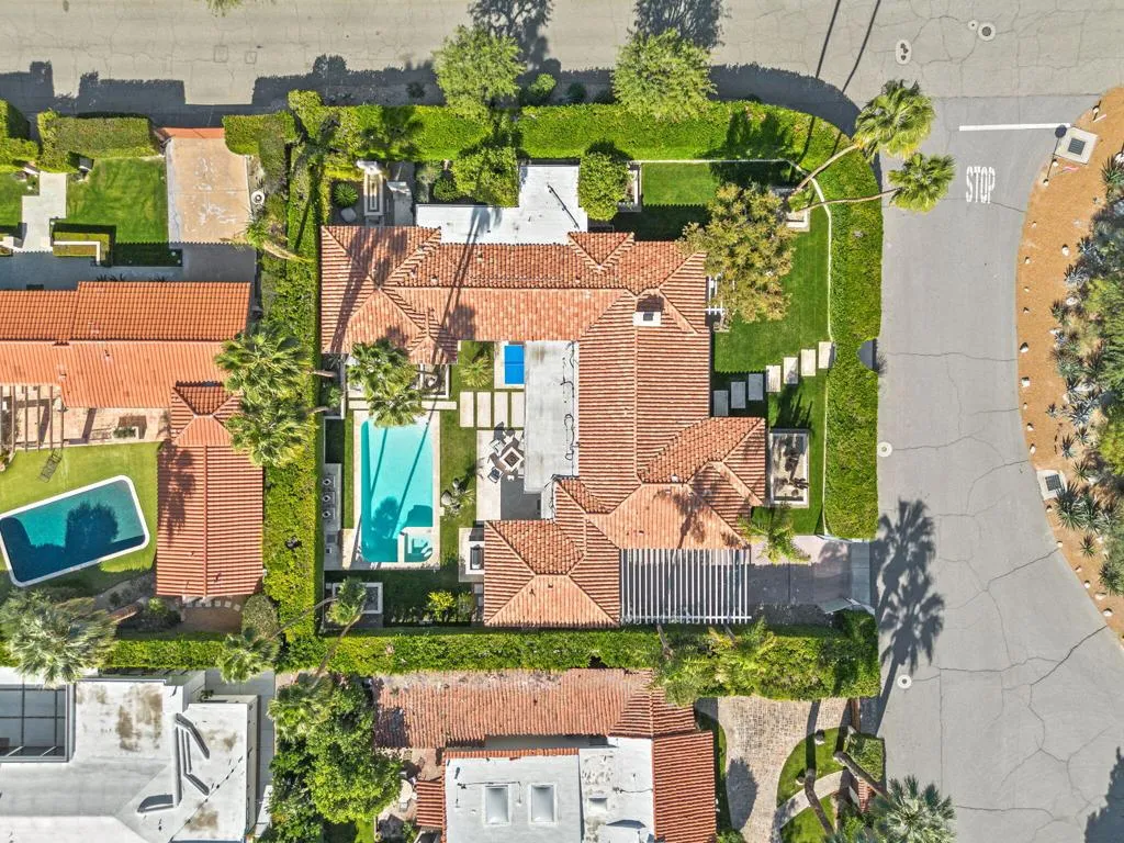 1255 Camino Mirasol, Palm Springs, California 92262 home-pic-77