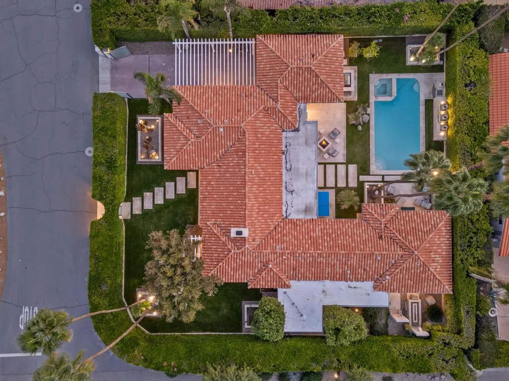 1255 Camino Mirasol, Palm Springs, California 92262 home-pic-113