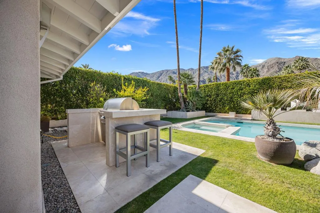 1255 Camino Mirasol, Palm Springs, California 92262 home-pic-66
