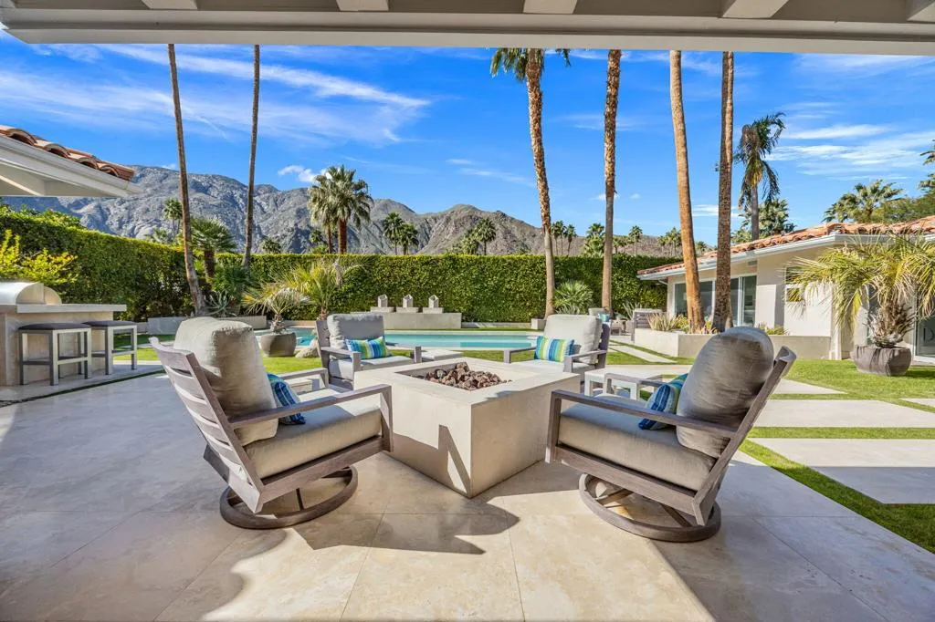 1255 Camino Mirasol, Palm Springs, California 92262 home-pic-54