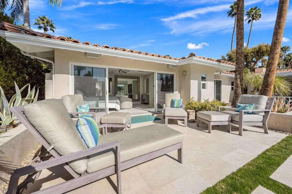 1255 Camino Mirasol, Palm Springs, California 92262 home-pic-59