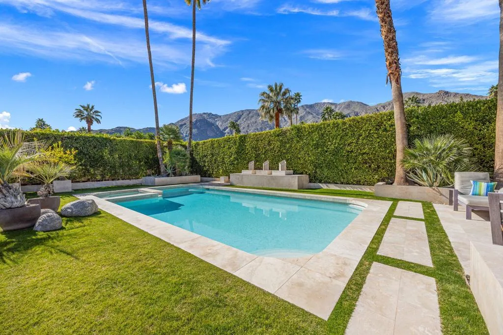 1255 Camino Mirasol, Palm Springs, California 92262 home-pic-63