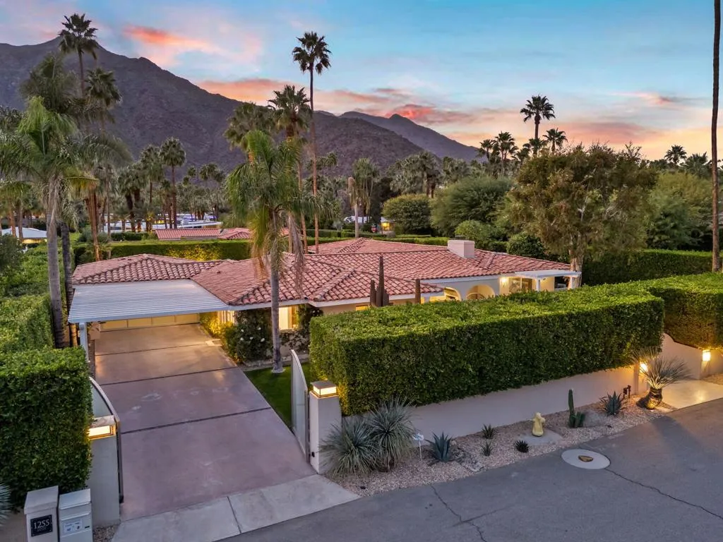 1255 Camino Mirasol, Palm Springs, California 92262 home-pic-107