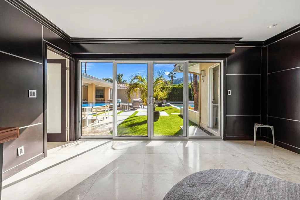 1255 Camino Mirasol, Palm Springs, California 92262 home-pic-30