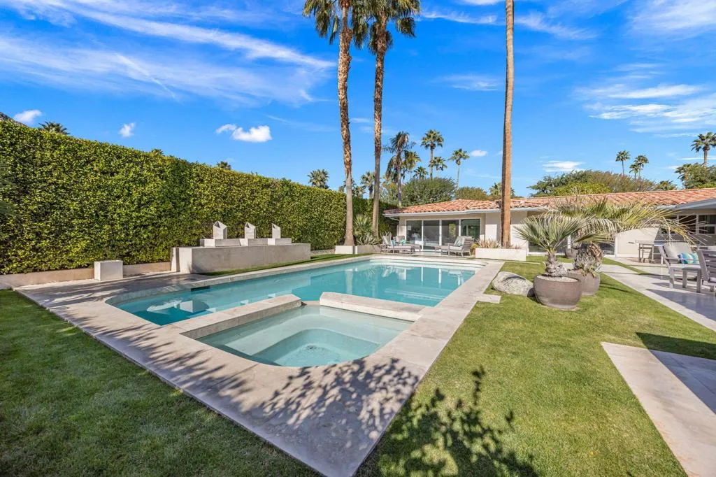 1255 Camino Mirasol, Palm Springs, California 92262 home-pic-62