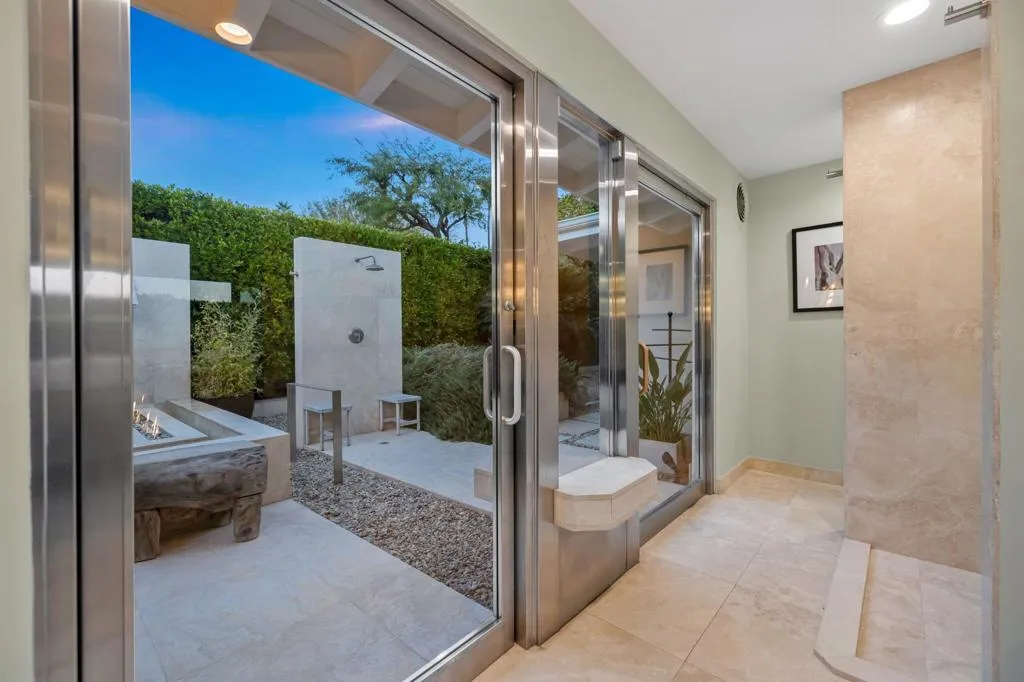 1255 Camino Mirasol, Palm Springs, California 92262 home-pic-90