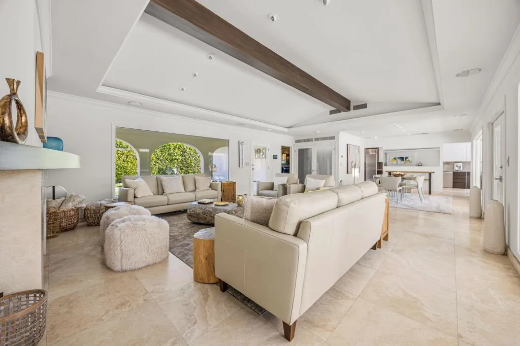 1255 Camino Mirasol, Palm Springs, California 92262 home-pic-12