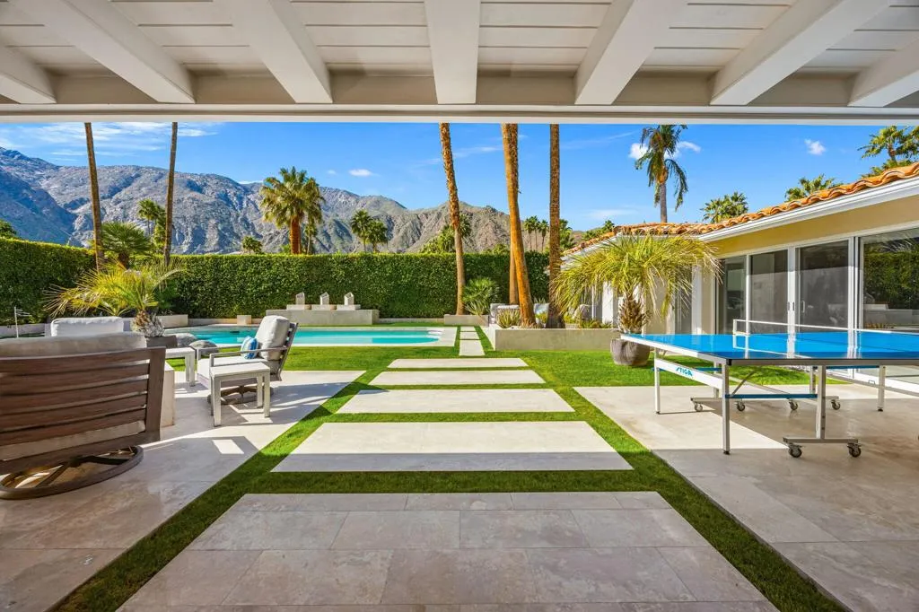 1255 Camino Mirasol, Palm Springs, California 92262 home-pic-56