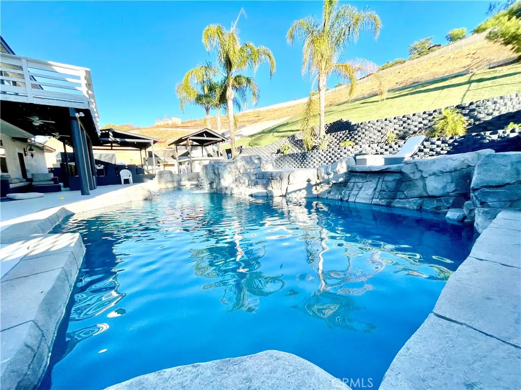 1204 Thoroughbred, Norco, California 92860 home-pic-26