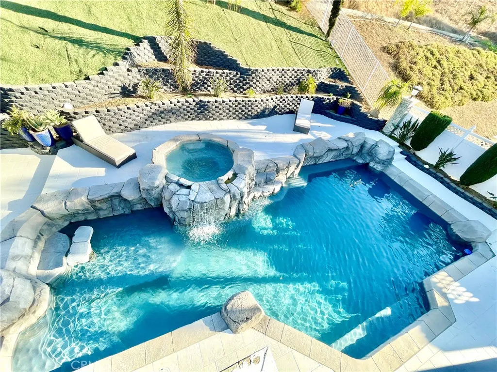 1204 Thoroughbred, Norco, California 92860 home-pic-25
