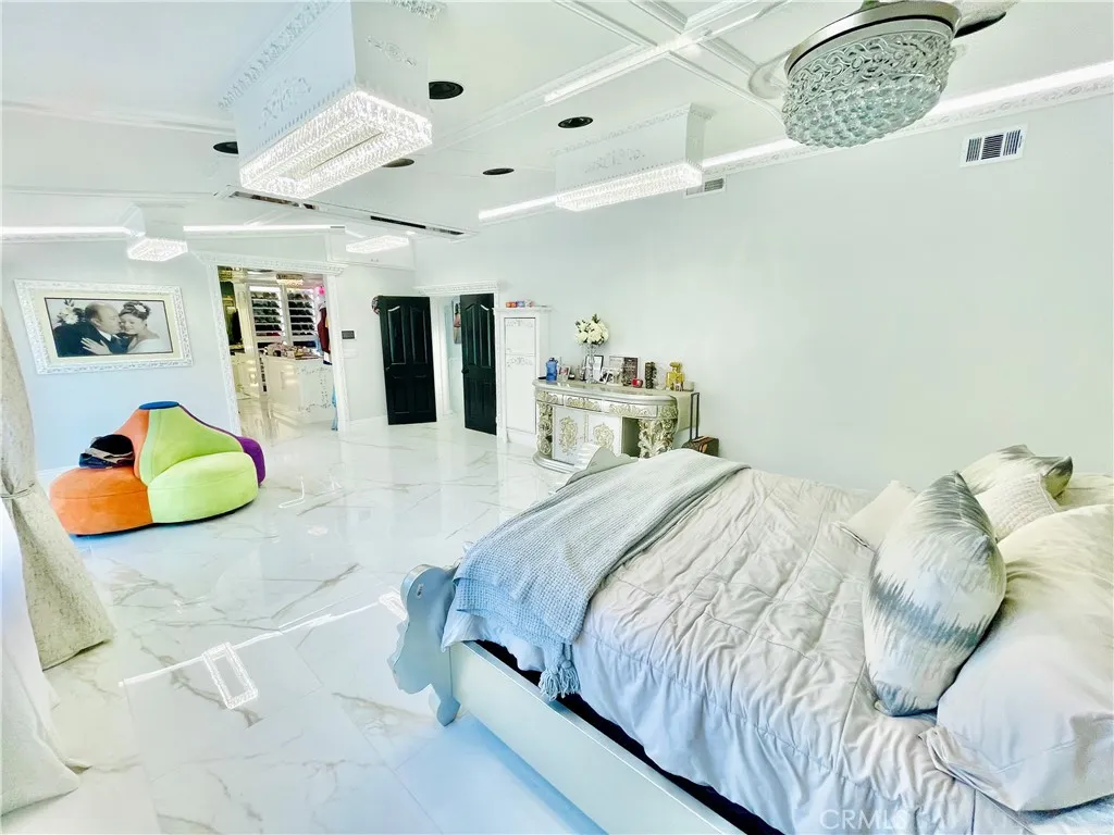 1204 Thoroughbred, Norco, California 92860 home-pic-19