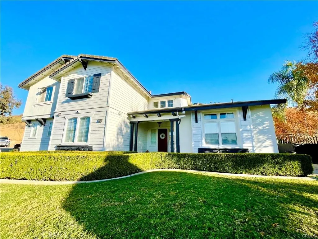 1204 Thoroughbred, Norco, California 92860 home-pic-1