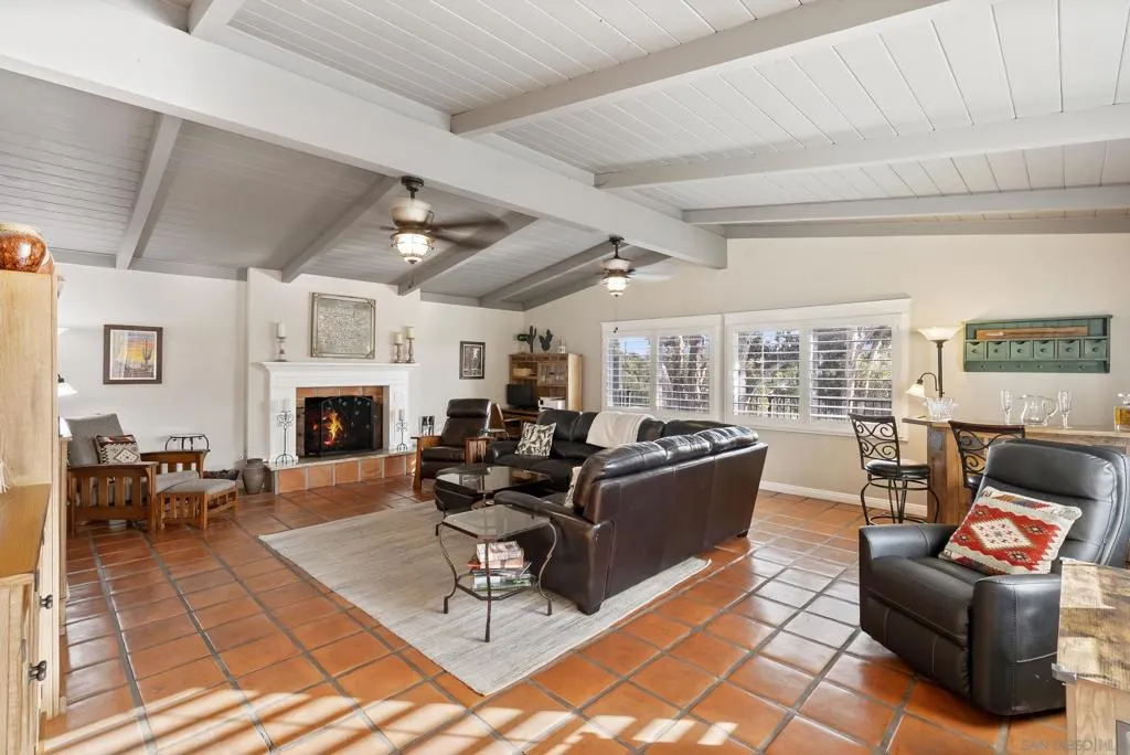 4214 Bobbie Ln, La Mesa, California 91941 home-pic-11