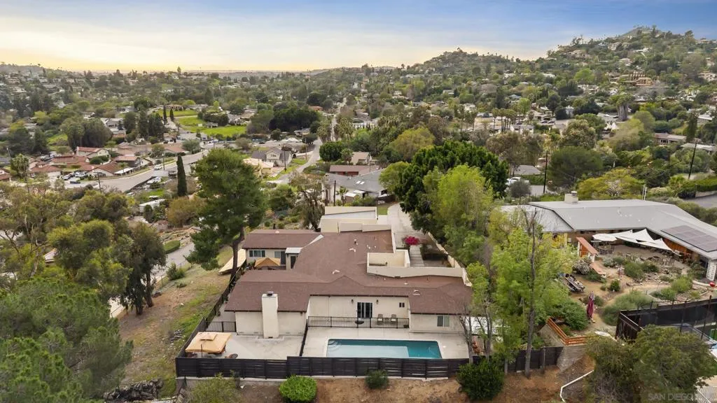 4214 Bobbie Ln, La Mesa, California 91941 home-pic-34
