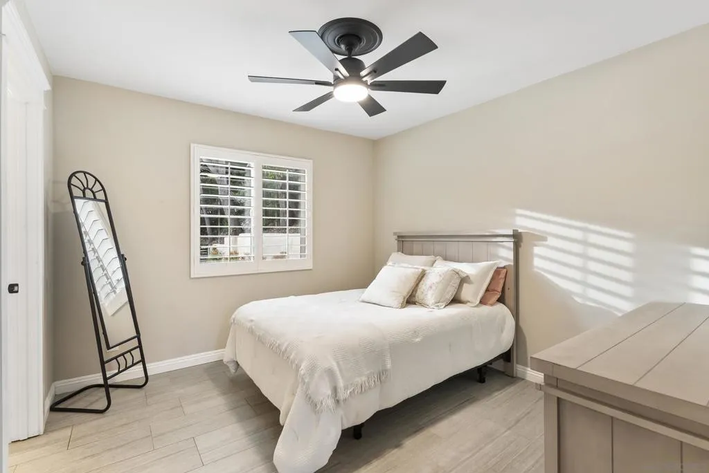 4214 Bobbie Ln, La Mesa, California 91941 home-pic-29