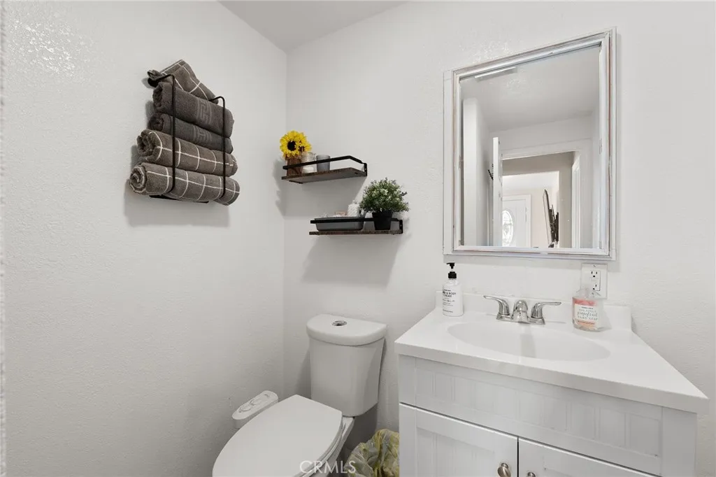 903 Webster, Redlands, California 92374 home-pic-18
