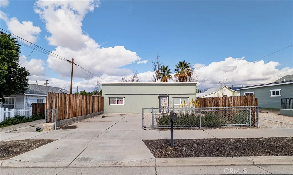 903 Webster, Redlands, California 92374 home-pic-28