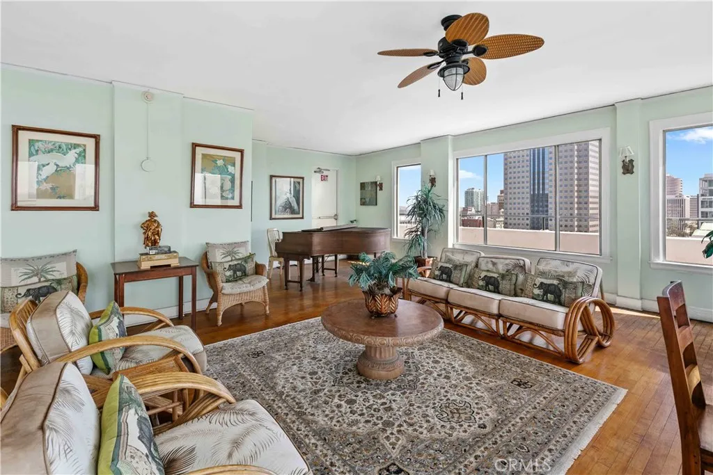 360 W Ocean Boulevard 408, Long Beach, California 90802 home-pic-46
