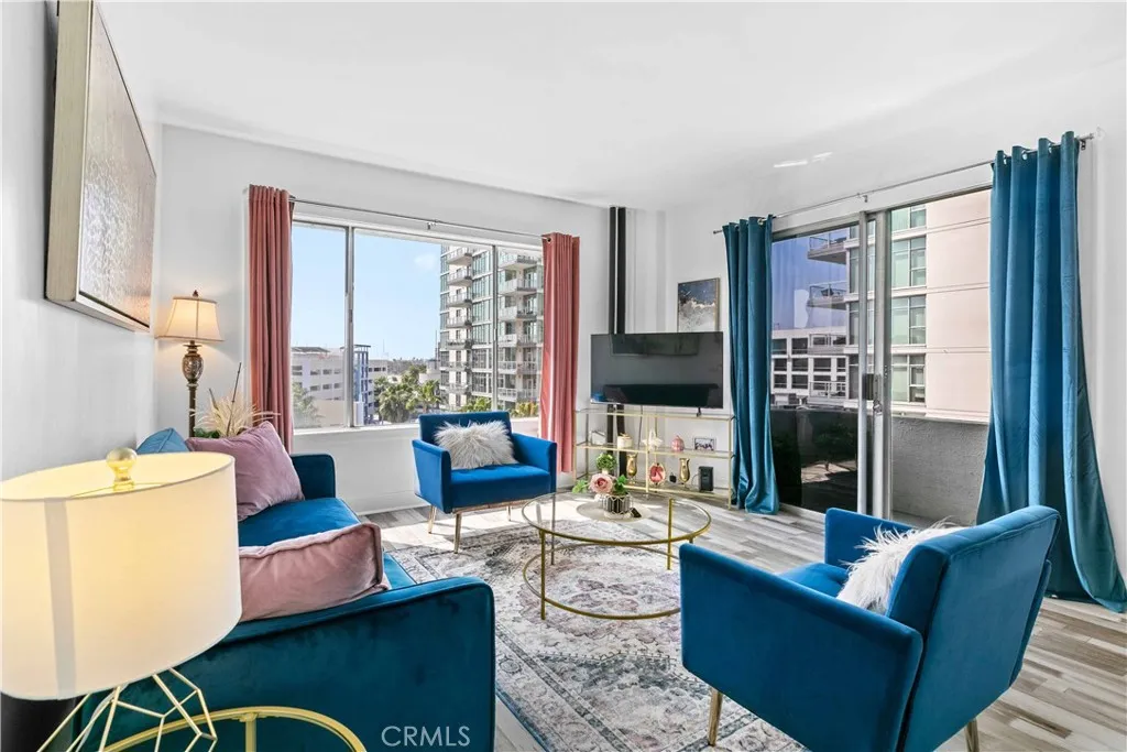 360 W Ocean Boulevard 408, Long Beach, California 90802 home-pic-18