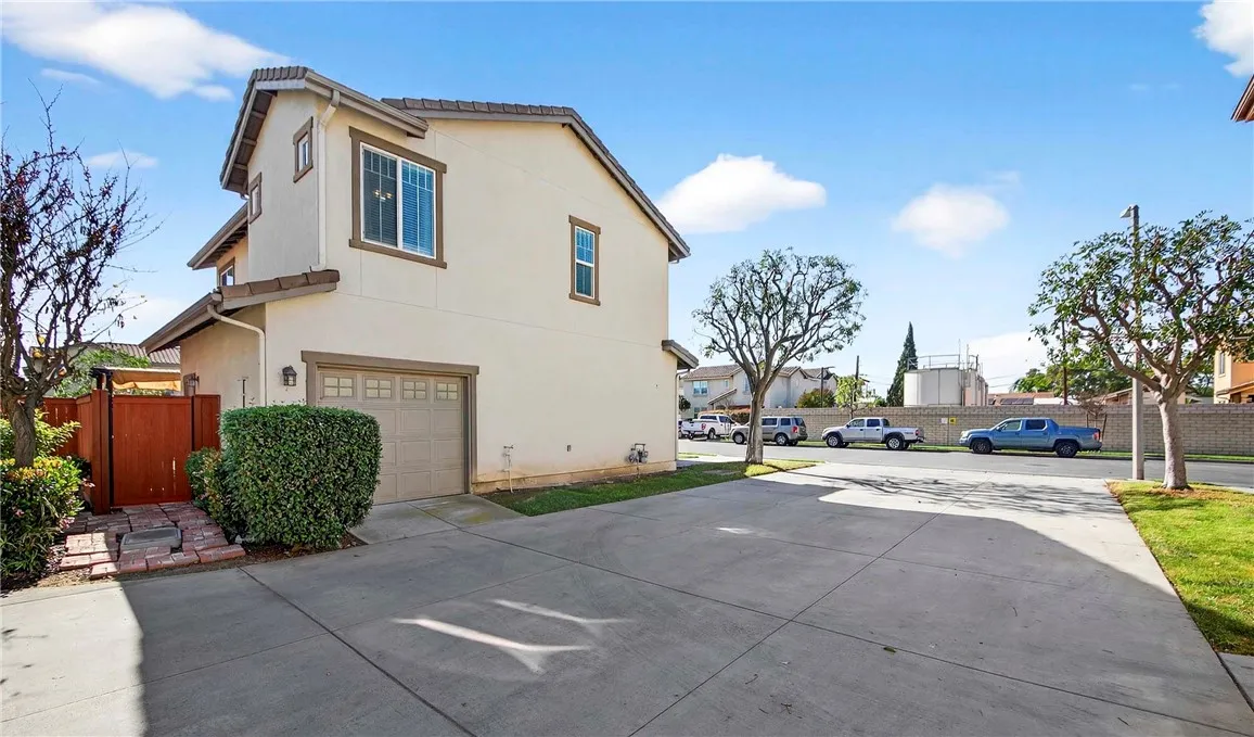 22960 Mission, Carson, California 90745 home-pic-6