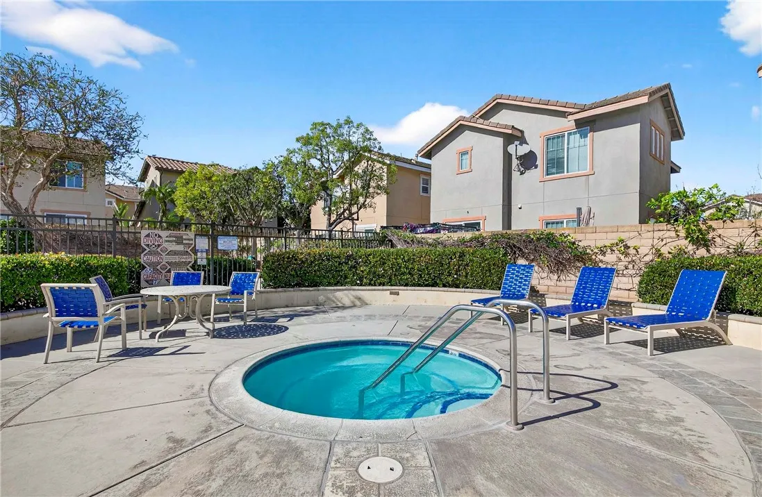 22960 Mission, Carson, California 90745 home-pic-32