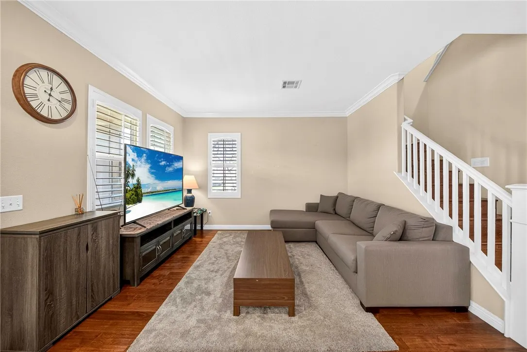 22960 Mission, Carson, California 90745 home-pic-8