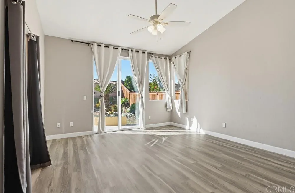 574 San Lucas Pl, Chula Vista, California 91914 home-pic-15