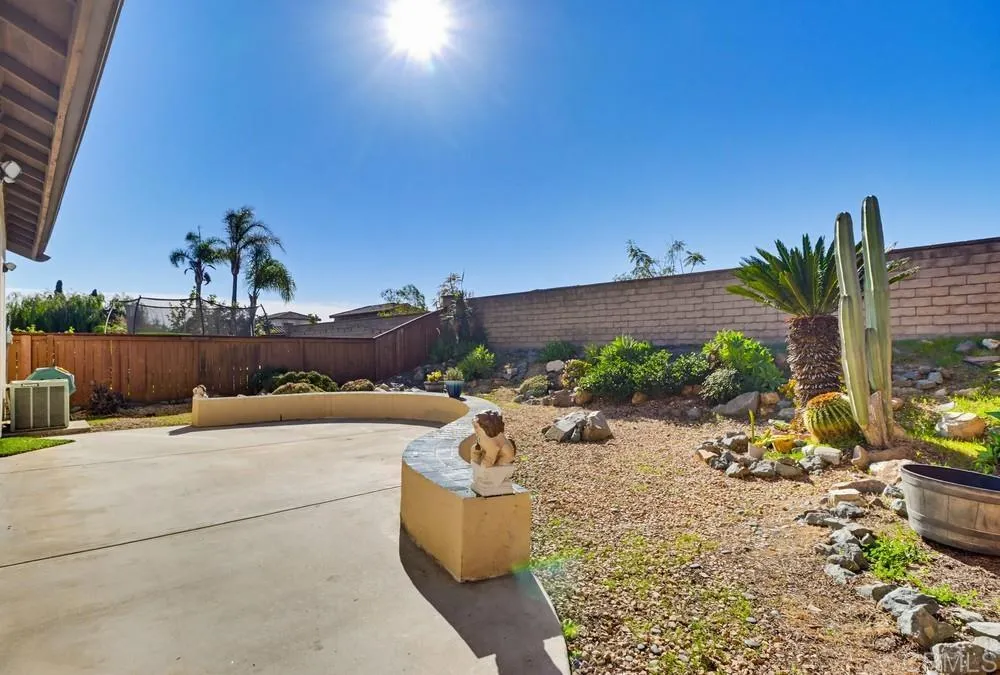 574 San Lucas Pl, Chula Vista, California 91914 home-pic-33