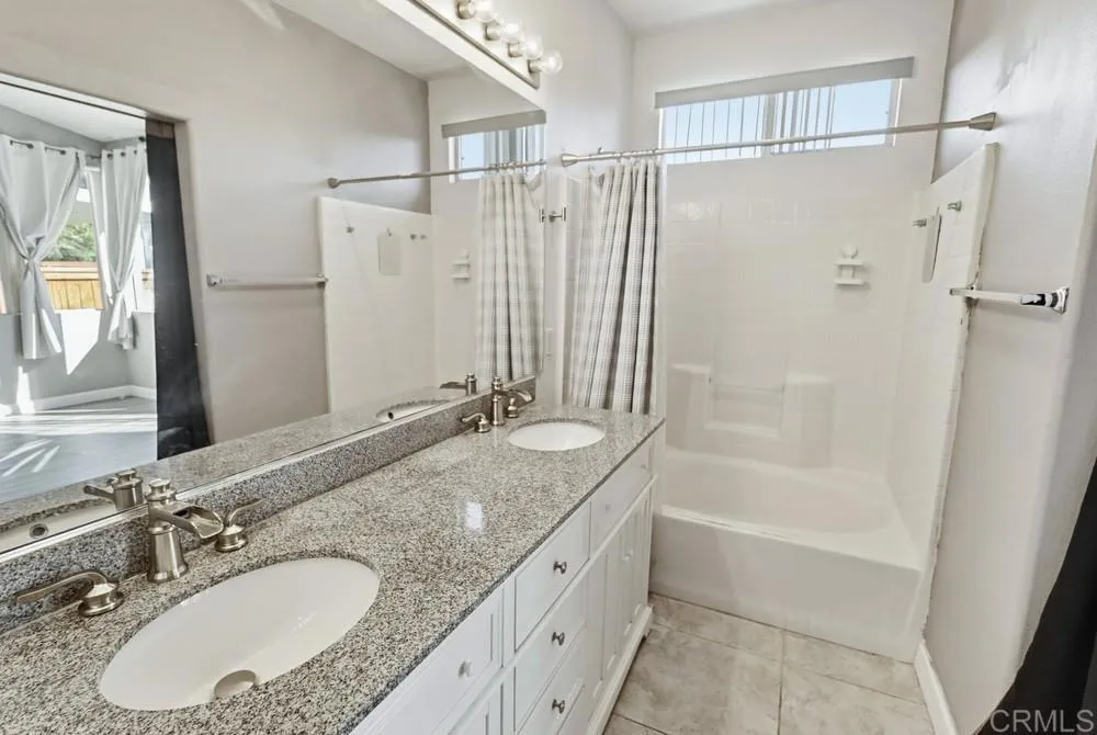 574 San Lucas Pl, Chula Vista, California 91914 home-pic-19