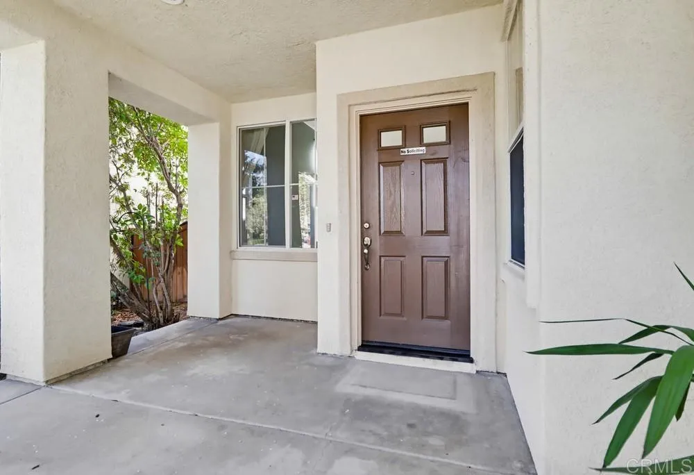 574 San Lucas Pl, Chula Vista, California 91914 home-pic-6