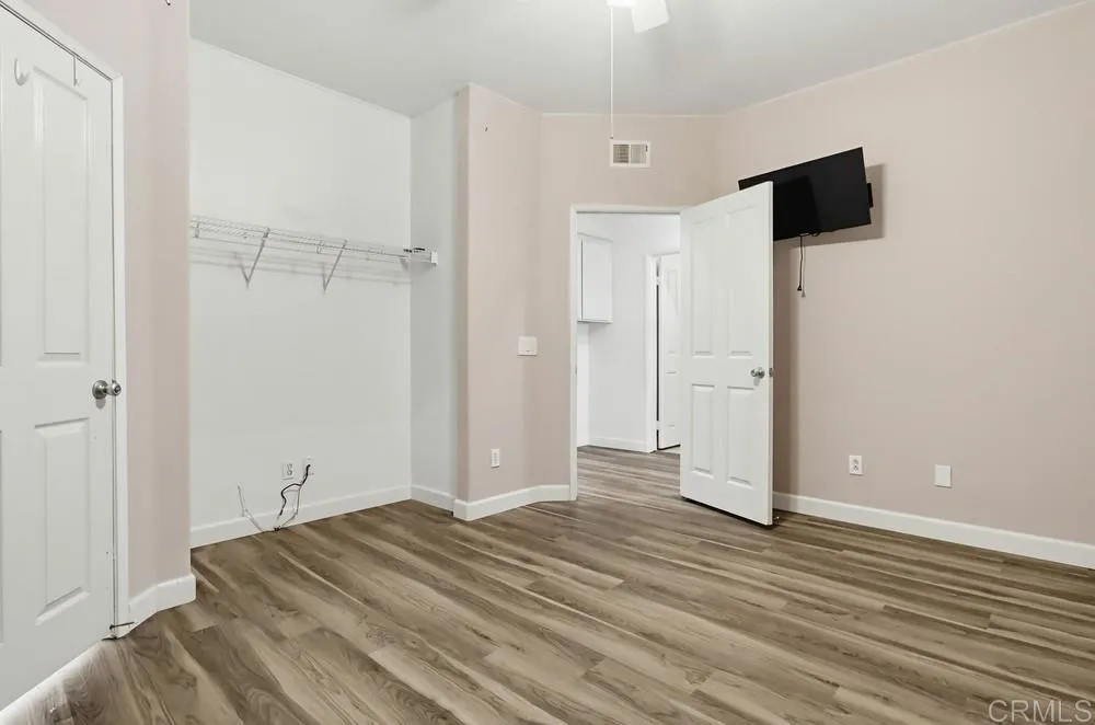 574 San Lucas Pl, Chula Vista, California 91914 home-pic-24