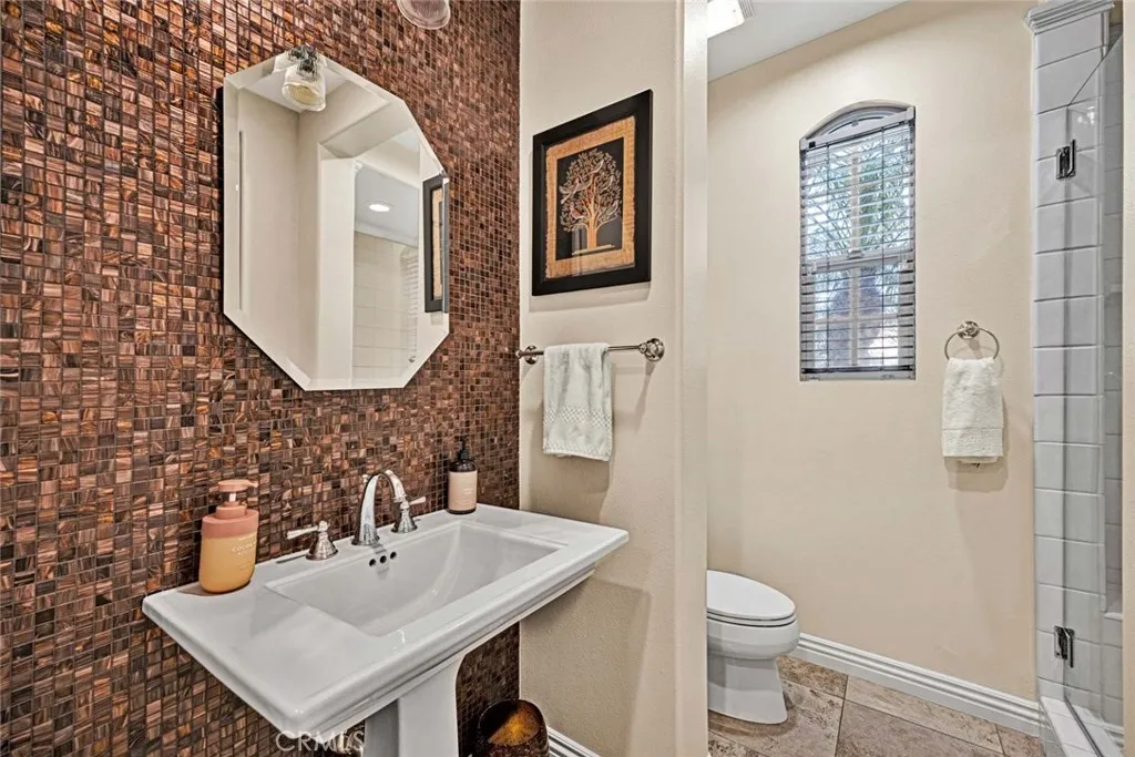 18888 Dry Creek Road, Yorba Linda, California 92886 home-pic-12