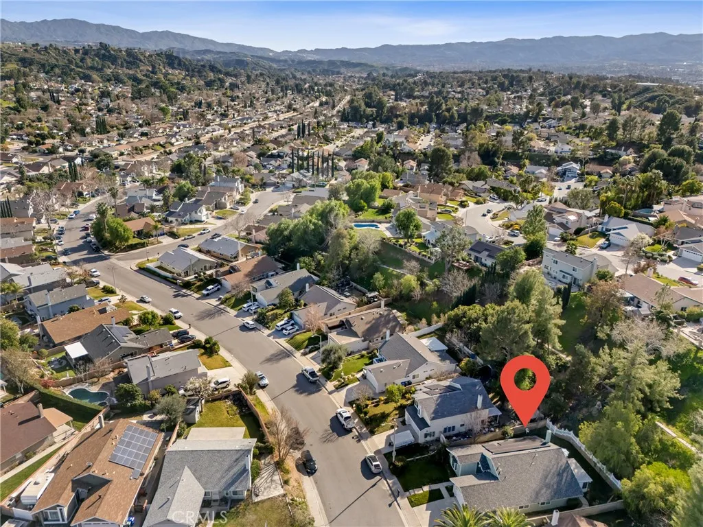 27945 Sycamore Creek, Valencia, California 91354 home-pic-40