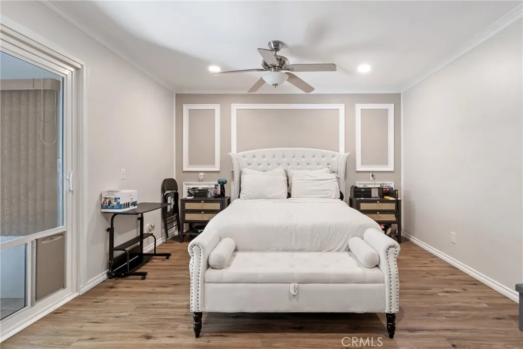 27945 Sycamore Creek, Valencia, California 91354 home-pic-20