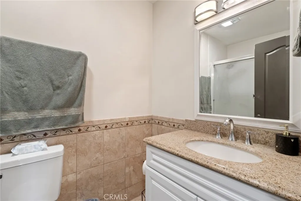27945 Sycamore Creek, Valencia, California 91354 home-pic-34