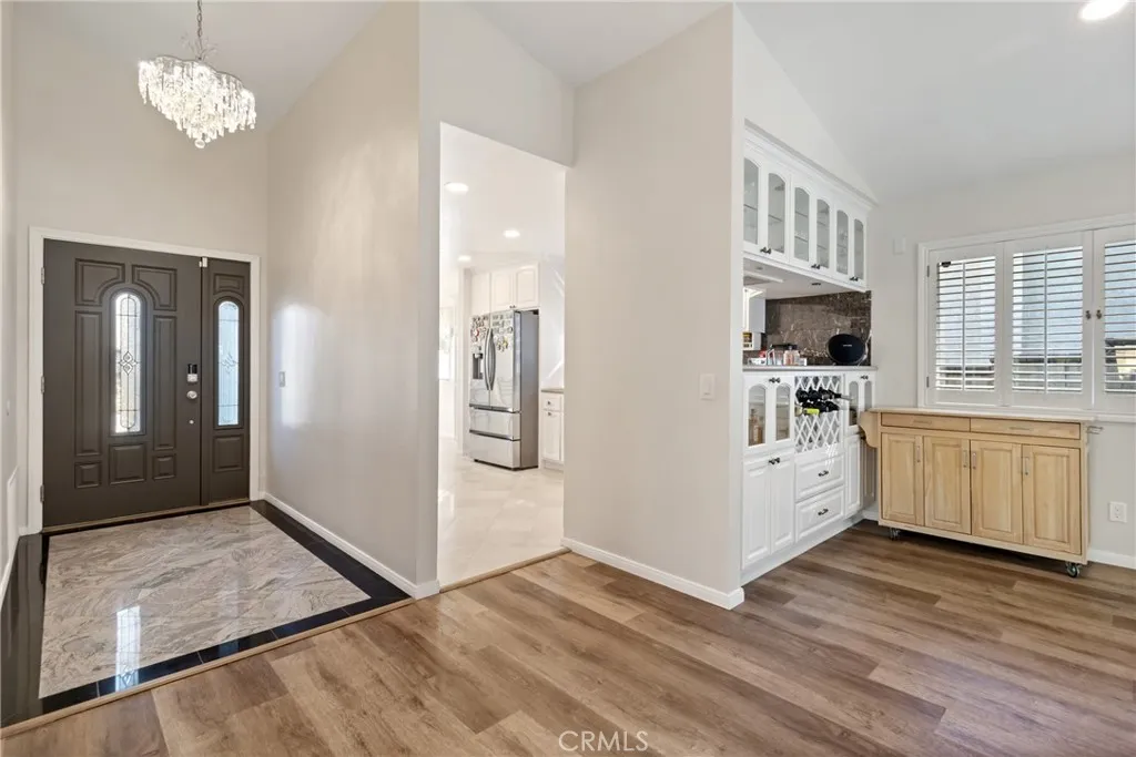 27945 Sycamore Creek, Valencia, California 91354 home-pic-7