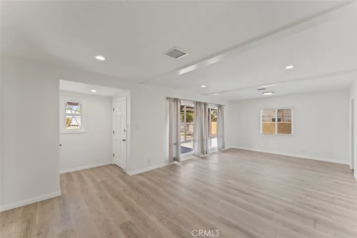 Large living room/ dining room area