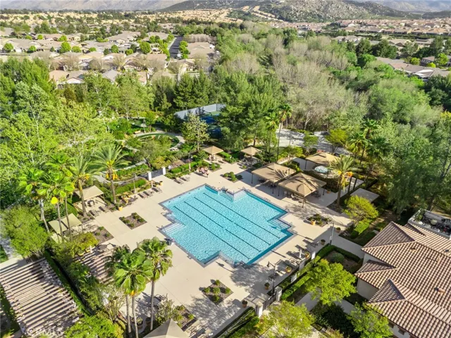 Exterior Clubhouse Pool an Indoor pool is avalable.