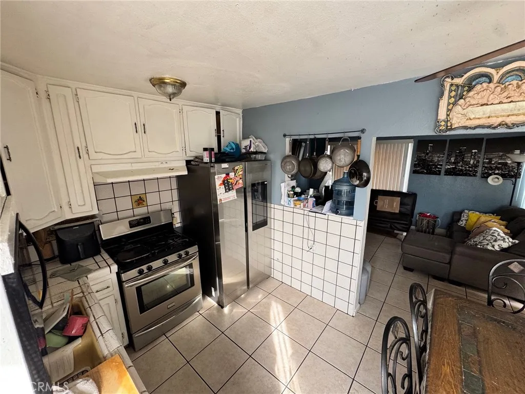 13947 Downey, Paramount, California 90723 home-pic-5