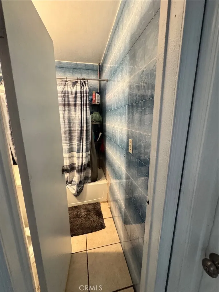 13947 Downey, Paramount, California 90723 home-pic-10