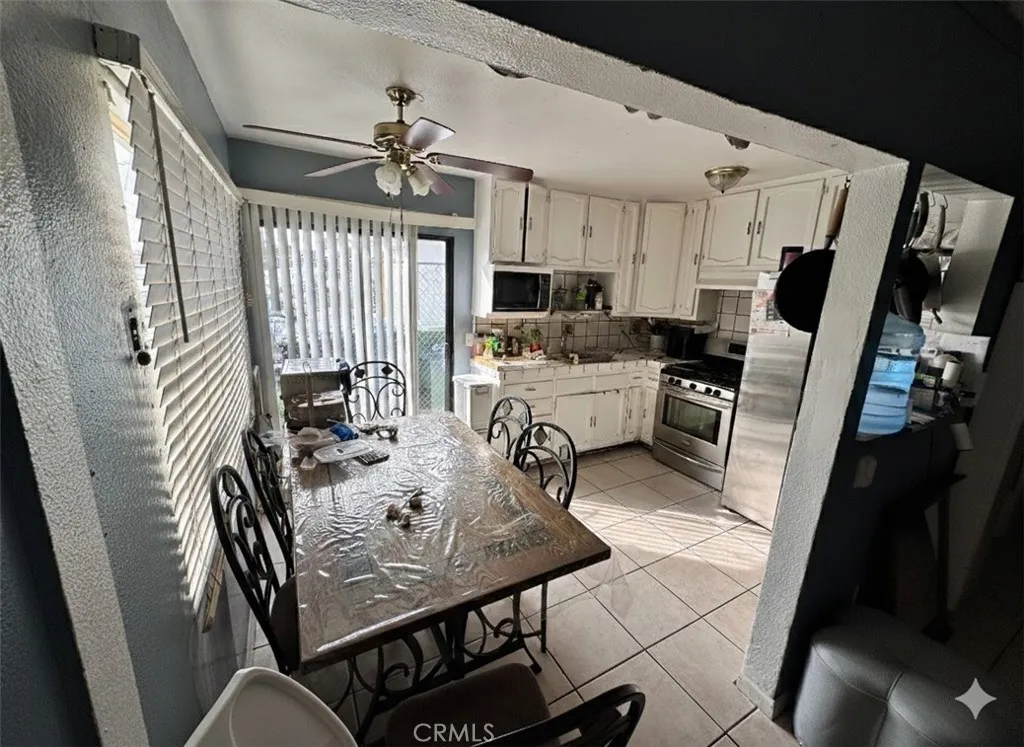 13947 Downey, Paramount, California 90723 home-pic-4