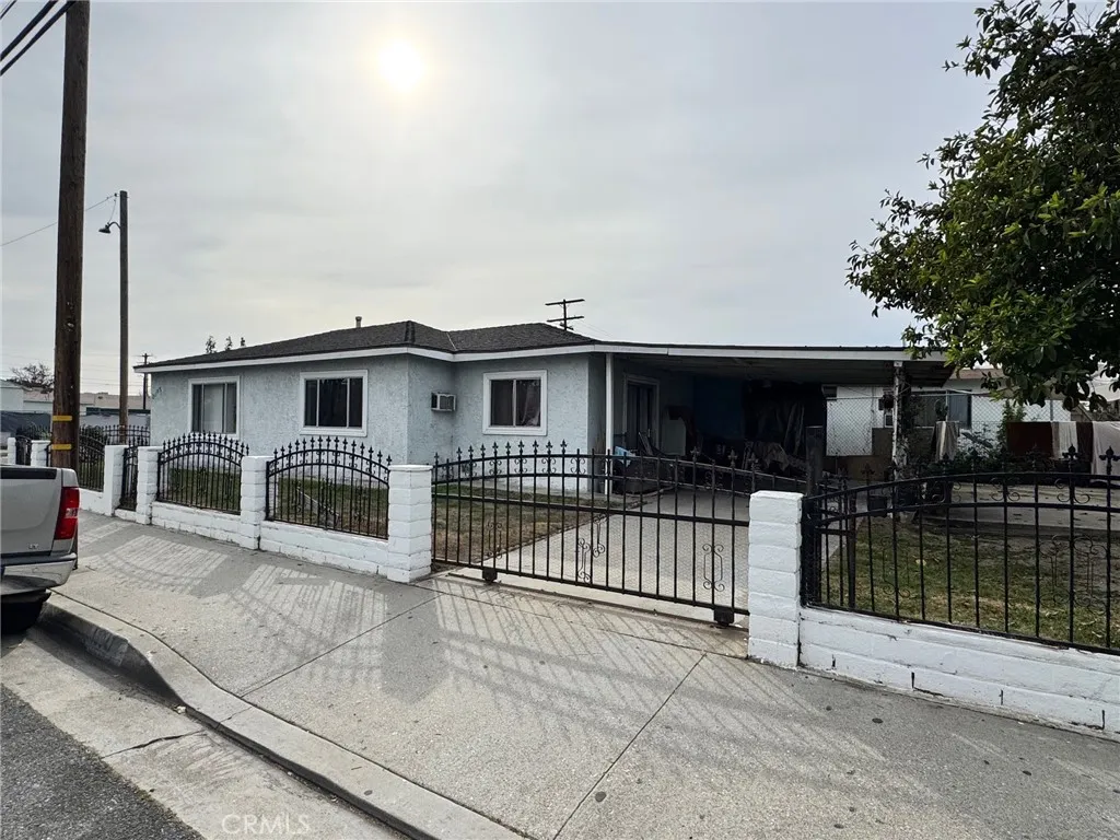 13947 Downey, Paramount, California 90723 home-pic-17