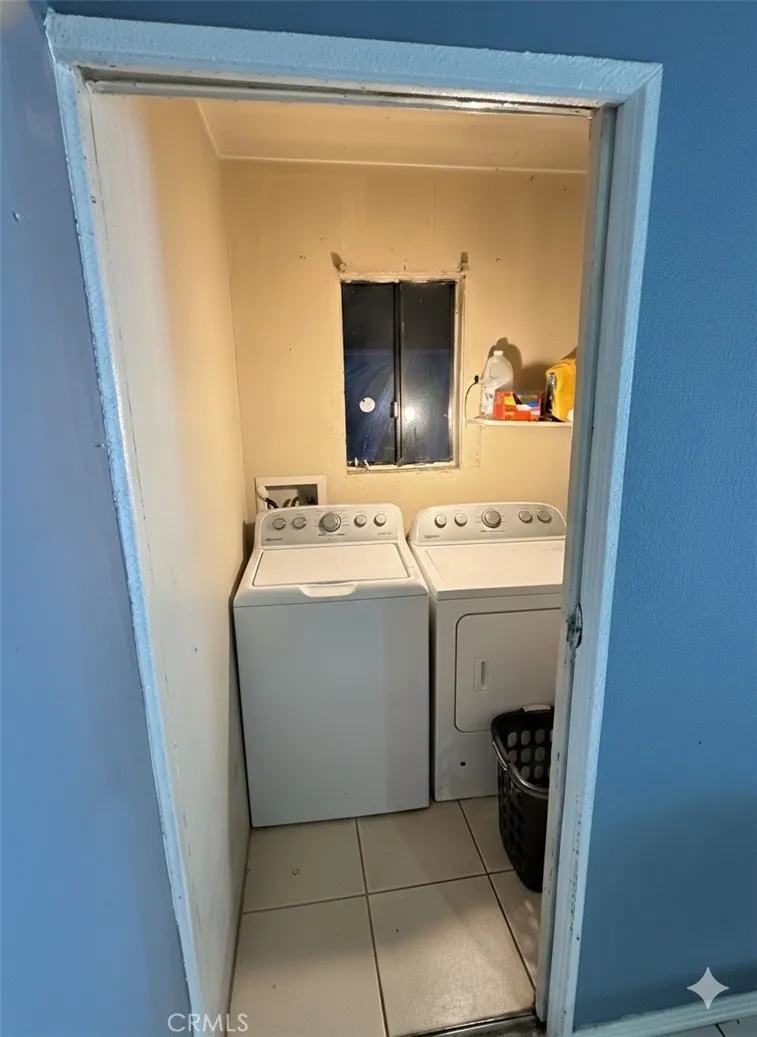 13947 Downey, Paramount, California 90723 home-pic-15