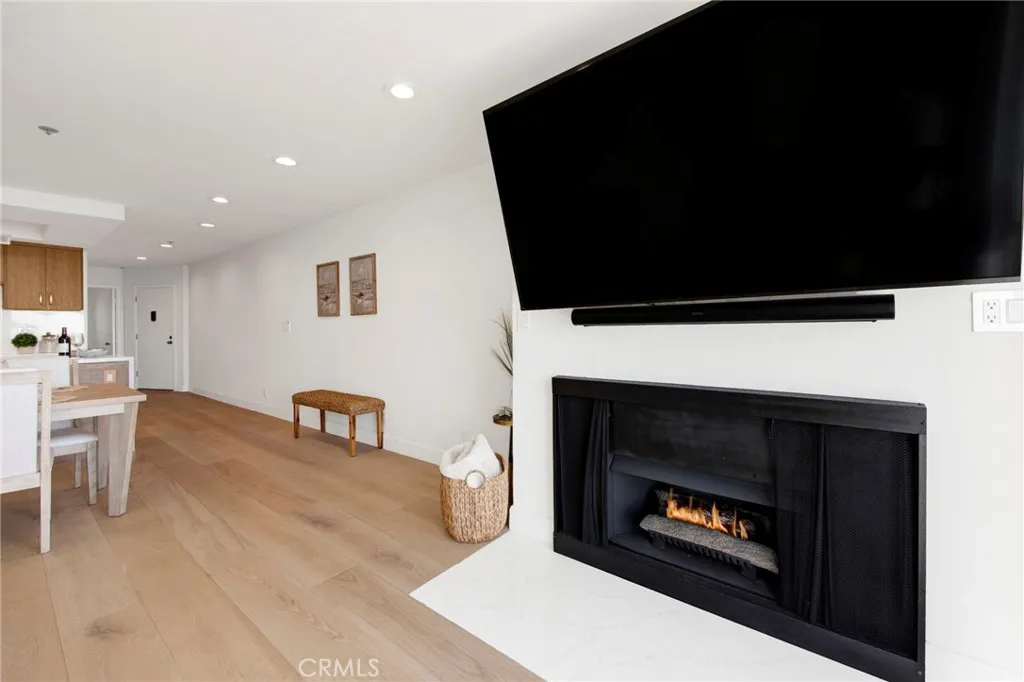 615 Esplanade 709, Redondo Beach, California 90277 home-pic-14