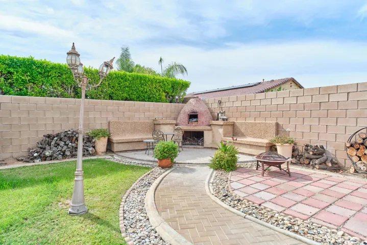 82950VincentAve,Indio-39