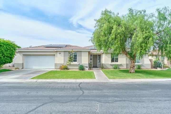 82950VincentAve,Indio-48