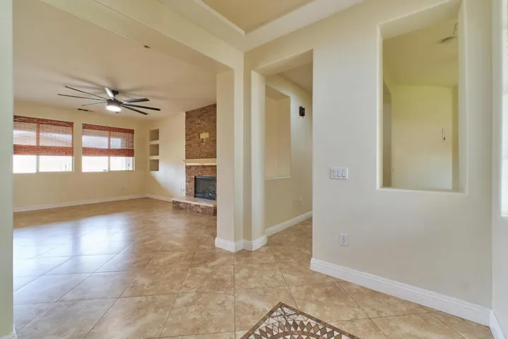 82950VincentAve,Indio-4
