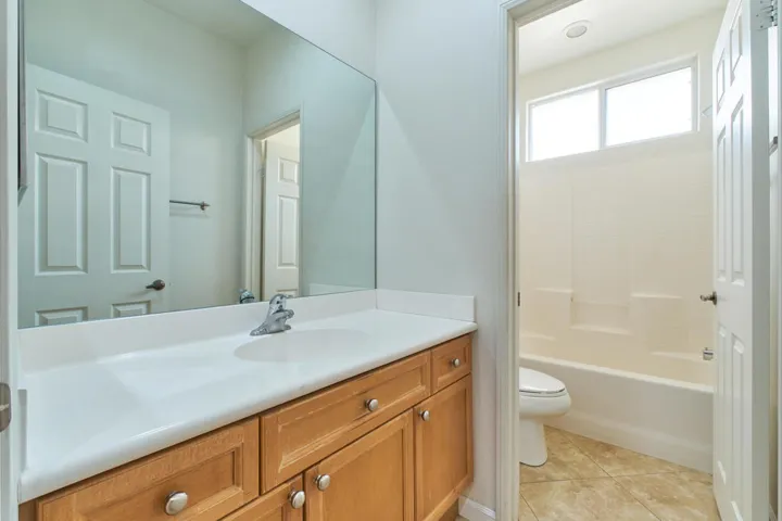 82950VincentAve,Indio-13
