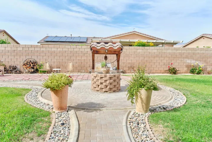 82950VincentAve,Indio-40