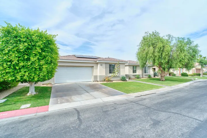 82950VincentAve,Indio-49